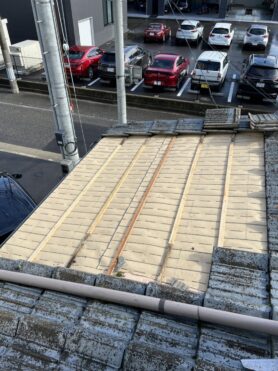 セメント瓦屋根の雨漏れ補修